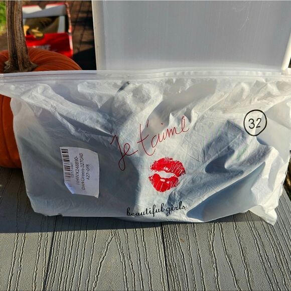 Je Taime Beautiful Girls Multiway Lace Up Push Up CORSET BRA 32B NEW IN BAG - Picture 15 of 16